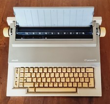 Macchina scrivere portatile usato  Campogalliano