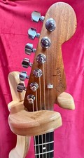jazzmaster fender d'occasion jazzmaster fender d'occasion Expédié en Belgium