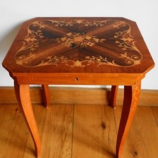 sorrento table for sale  CRANBROOK