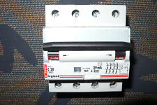 Disjoncteur differentiel tetra d'occasion  Barr
