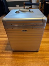 Rimowa pilot trolley d'occasion  Expédié en Belgium