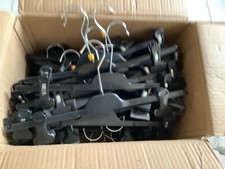 Lot cintres pince d'occasion  Perpignan-