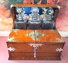 Beautiful oak tantalus for sale Beautiful oak tantalus for sale  CHESHAM