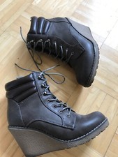 Stiefelette stiefel keilabsatz gebraucht kaufen  Berlin