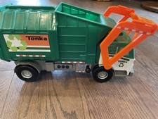 Caminhão de reciclagem Tonka verde compactador 19” com luzes e elevadores de som e abaixadores comprar usado  Enviando para Brazil