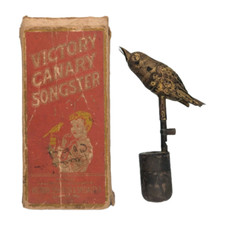 Brinquedo apito de água raro da década de 1920 antigo "Victory Canary Songster" metal na caixa comprar usado  Enviando para Brazil
