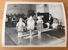 Fantasia de Carnaval dos anos 1970 Ano Novo Jardim de Infância Crianças Soviéticas Foto Vintage comprar usado  Enviando para Brazil