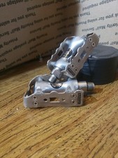 Usado, Pedais Odyssey Svelte Comp 9/16 Crank It Up adesivos originais e tampas de poeira prata dourada comprar usado  Enviando para Brazil