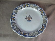Grand plat faïence d'occasion  Pézilla-la-Rivière