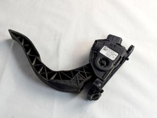 8k1721523 pedale acceleratore usato  Rovigo