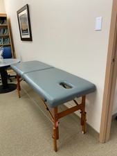 Folding massage table d'occasion  Expédié en Belgium