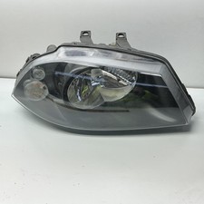 Faro anteriore destro usato  Italia