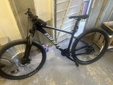 Giant bike for sale  LONDON