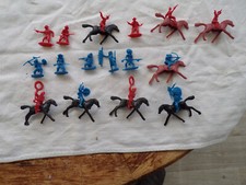 Lot figurines miniature d'occasion  Maillezais