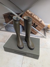 Chameau giverny eu40 for sale  RETFORD