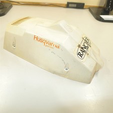 Capa superior Husqvarna fabricante de equipamento original, branca, ventilada, antiga, modelo 61, #501524002 comprar usado  Enviando para Brazil