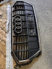 Griglia audi f3b usato  Potenza