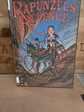 Rapunzel's Revenge by Dean Hale; Shannon Hale. First Edition 2008 comprar usado Rapunzel's Revenge by Dean Hale; Shannon Hale. First Edition 2008 comprar usado  Enviando para Brazil