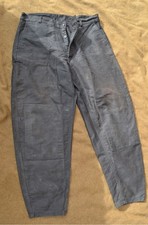 Pantalon travail moleskine d'occasion Pantalon travail moleskine d'occasion  Ambert