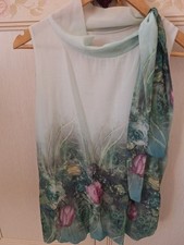 Top blusa giromanica usato  Avellino