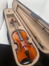 Usado, Erich Pfretzschner cópia feita à mão de Stradivarius 1993 4/4 modelo 3011 com estojo BOM comprar usado Usado, Erich Pfretzschner cópia feita à mão de Stradivarius 1993 4/4 modelo 3011 com estojo BOM comprar usado  Enviando para Brazil
