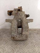 Etrier arriere droit d'occasion Etrier arriere droit d'occasion  Elven