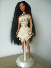 Poupée barbie pocahontas d'occasion  Plouvorn