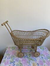 Ancien petit berceau d'occasion  Drumettaz-Clarafond