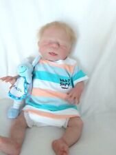 Baby reborn entièrement d'occasion  Roussillon