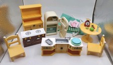 Calico Critters Sylvanian Families aconchegante cozinha mesa cadeiras fogão geladeira pia comprar usado Calico Critters Sylvanian Families aconchegante cozinha mesa cadeiras fogão geladeira pia comprar usado  Enviando para Brazil