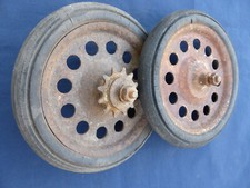 Roues voiture pédales... d'occasion  Mollégès