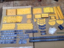 Meccano building kit for sale  READING