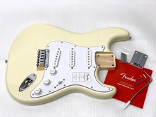 Guitarra elétrica Standard Series Fender ESPESSURA TOTAL carregada STRAT BODY SSS comprar usado  Enviando para Brazil