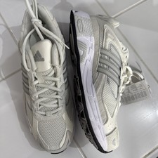 Adidas response shoes for sale  LONDON