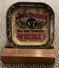 Vintage Antigo #7 Old Time Tennessee Whisky Jack Daniels Bandeja Pequena e Base de Madeira comprar usado  Enviando para Brazil