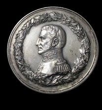 MEDALHA DE PRATA ARGENTINA SAN MARTIN LA PLATAFORMA ABERTURA ESTÁTUA LUBARY 1914 comprar usado  Enviando para Brazil