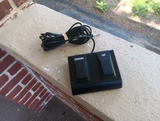 Behringer fs112v dual for sale  Ashland