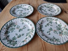 Country vine set for sale  LINCOLN