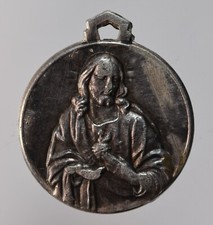 Medaglia religiosa madonna usato Medaglia religiosa madonna usato  Monte di Procida