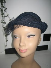 Ancien chapeau velours d'occasion  Neuville-aux-Bois