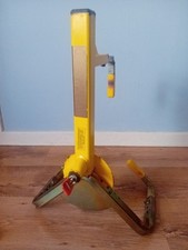 Bulldog wheel clamp for sale  SWINDON