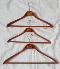 Cintres bois hermès d'occasion  Sainte-Geneviève-des-Bois