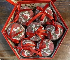 Set poinsettia sugar for sale  Girard
