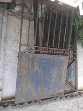 Portail ancien portillon. d'occasion  Saint-Maur-des-Fossés