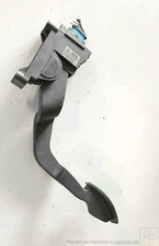51892665 pedale acceleratore usato  Italia