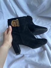 Botas de tornozelo Salvatore Ferragamo camurça salto alto 6.5 Itália veja TODAS as fotos, usado comprar usado  Enviando para Brazil