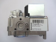 Valvola honeywell vk4105g1005 usato  Santa Maria Capua Vetere