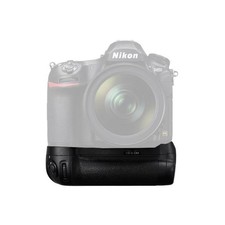 Nikon d18 battery for sale  CARDIFF