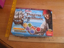 2007 Piratas do Caribe assinado Johnny Depp Kelloggs caixa de lanche de frutas ímpar comprar usado  Enviando para Brazil