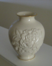 Nice lenox rose for sale  Bethlehem